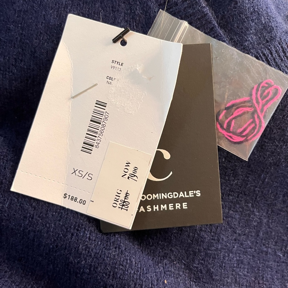 Navy blue and pink CASHMERE sweater E9